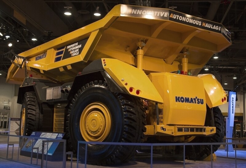 Komatsu AHS